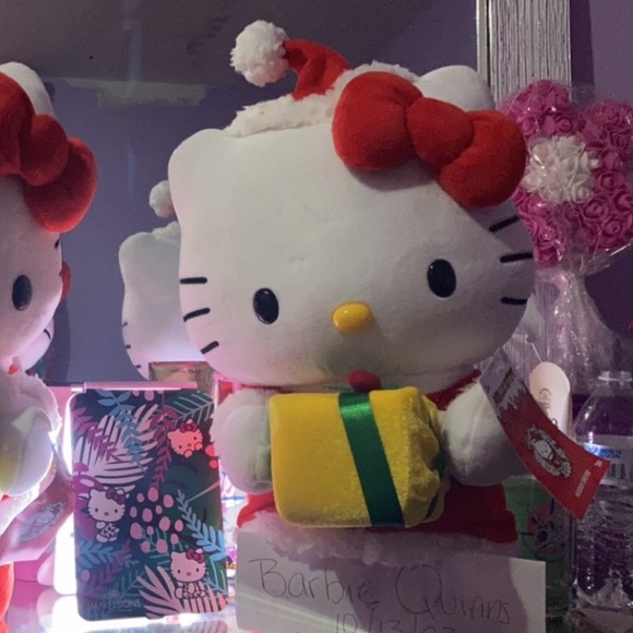Toys Hello Kitty Christmas Greeter 223 Poshmark
